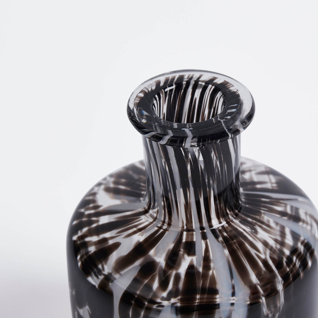 Jasmine Confetti Vase - Black/White